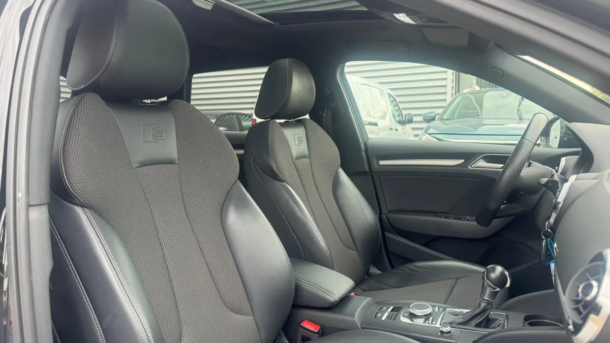 35 TFSI COD 150PK ADVANCE SPORT S-LINE AUTOMAAT / NAVI / LEDER / CLIMA / FULL-LED / PDC / KEYLESS / 19" LMV / 2X S-LINE / PANO. DAK / ORG. NL. / CRUISECONTROL  !!