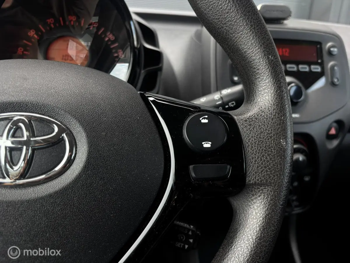 1.0 VVT-i x|GOED ONDERHOUDEN|AIRCO|BLUETOOTH|NL-AUTO