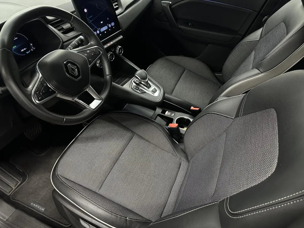 1.6 E-Tech Plug-in Hybrid 160 Intens NAVI CAMERA CARPLAY CRUISE.