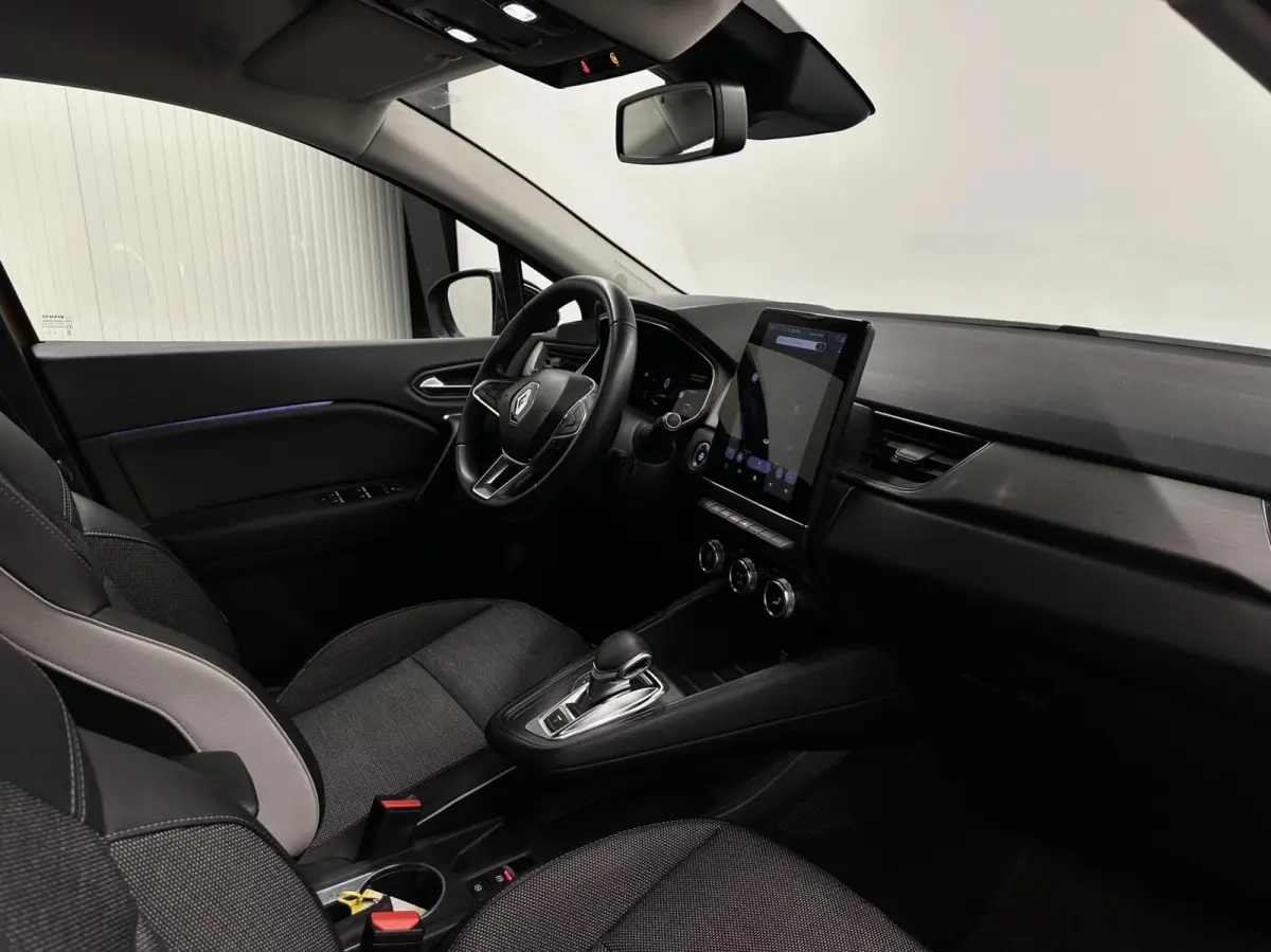 1.6 E-Tech Plug-in Hybrid 160 Intens NAVI CAMERA CARPLAY CRUISE.