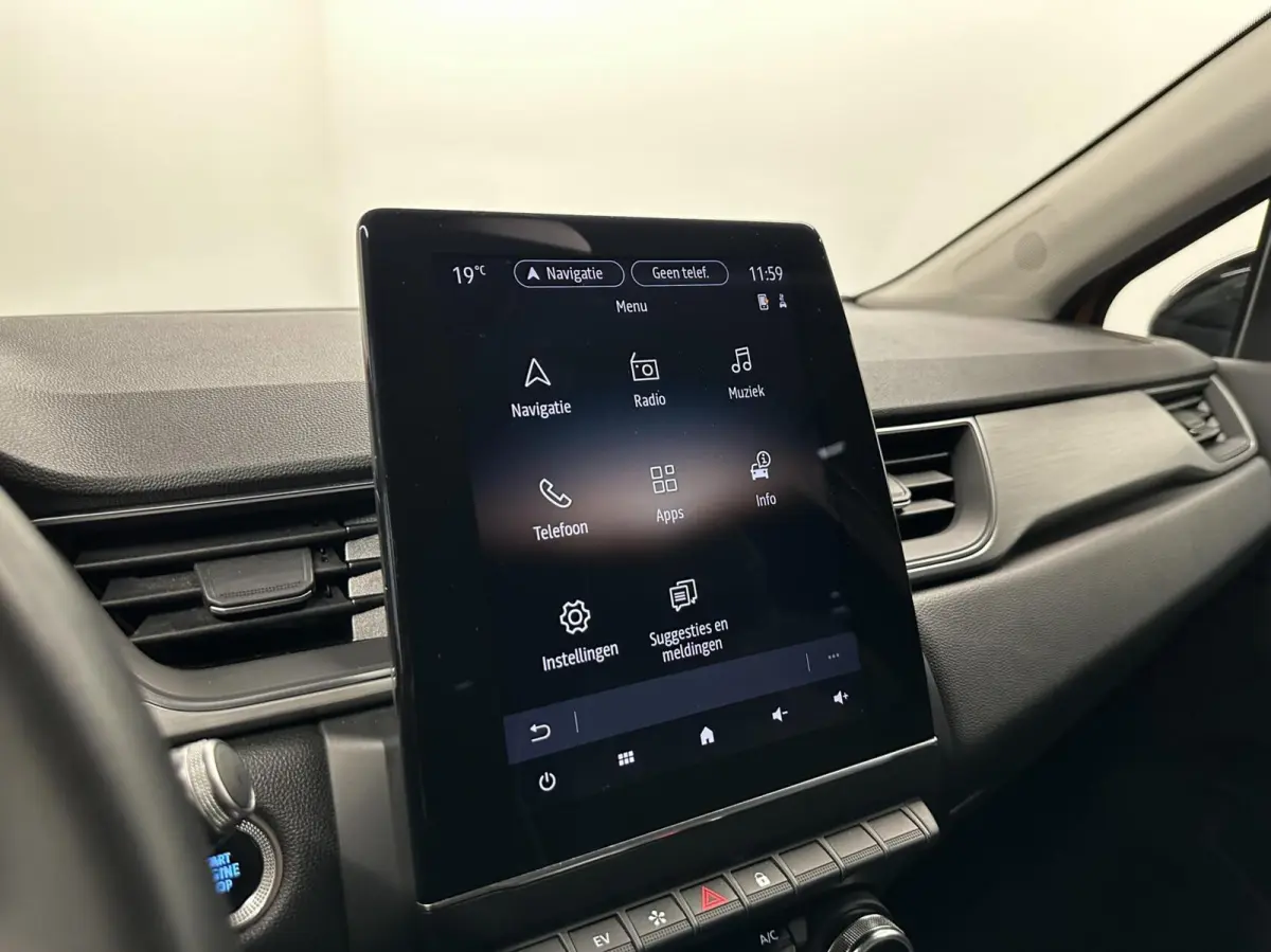 1.6 E-Tech Plug-in Hybrid 160 Intens NAVI CAMERA CARPLAY CRUISE.