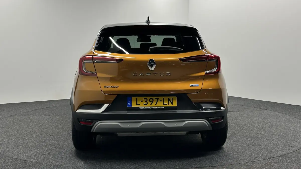 1.6 E-Tech Plug-in Hybrid 160 Intens NAVI CAMERA CARPLAY CRUISE.