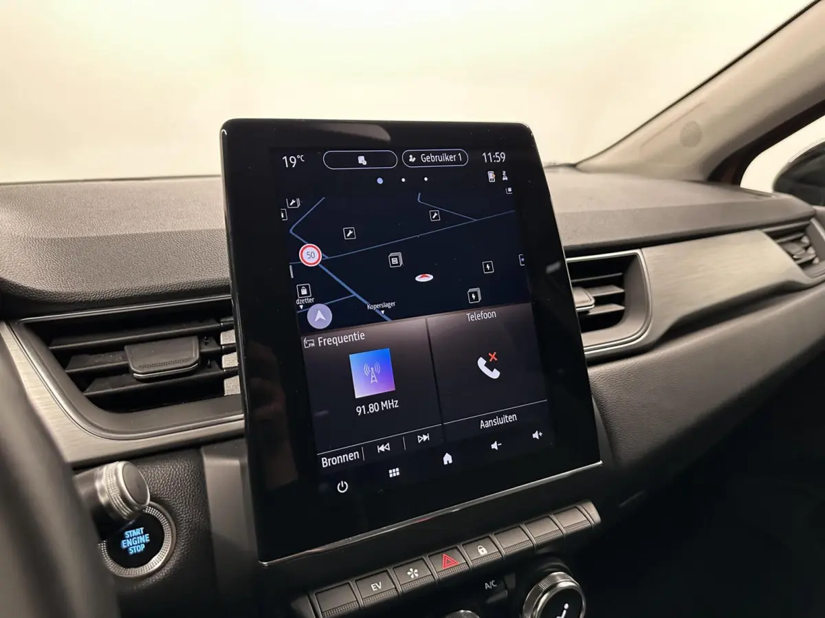 1.6 E-Tech Plug-in Hybrid 160 Intens NAVI CAMERA CARPLAY CRUISE.