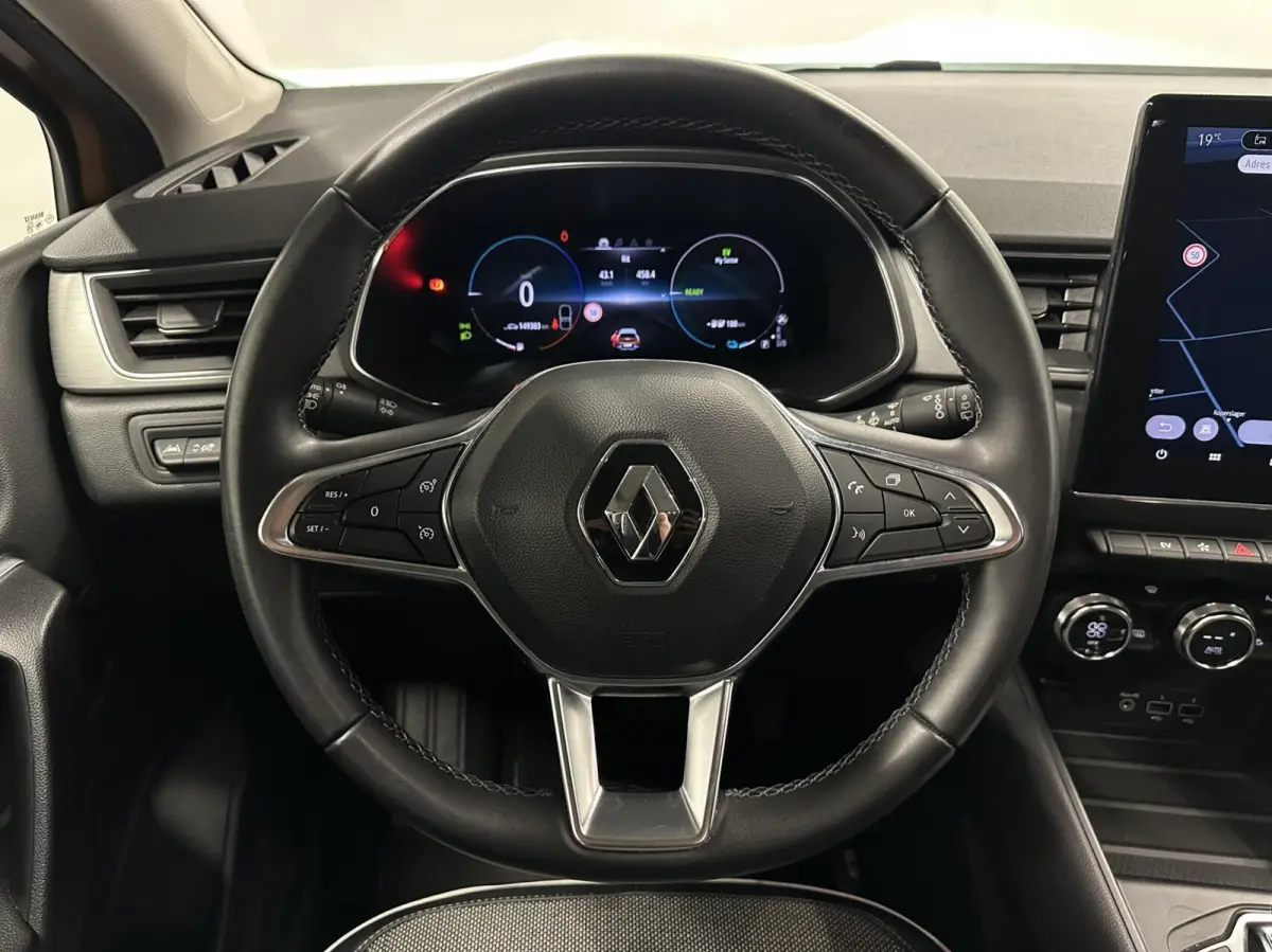1.6 E-Tech Plug-in Hybrid 160 Intens NAVI CAMERA CARPLAY CRUISE.