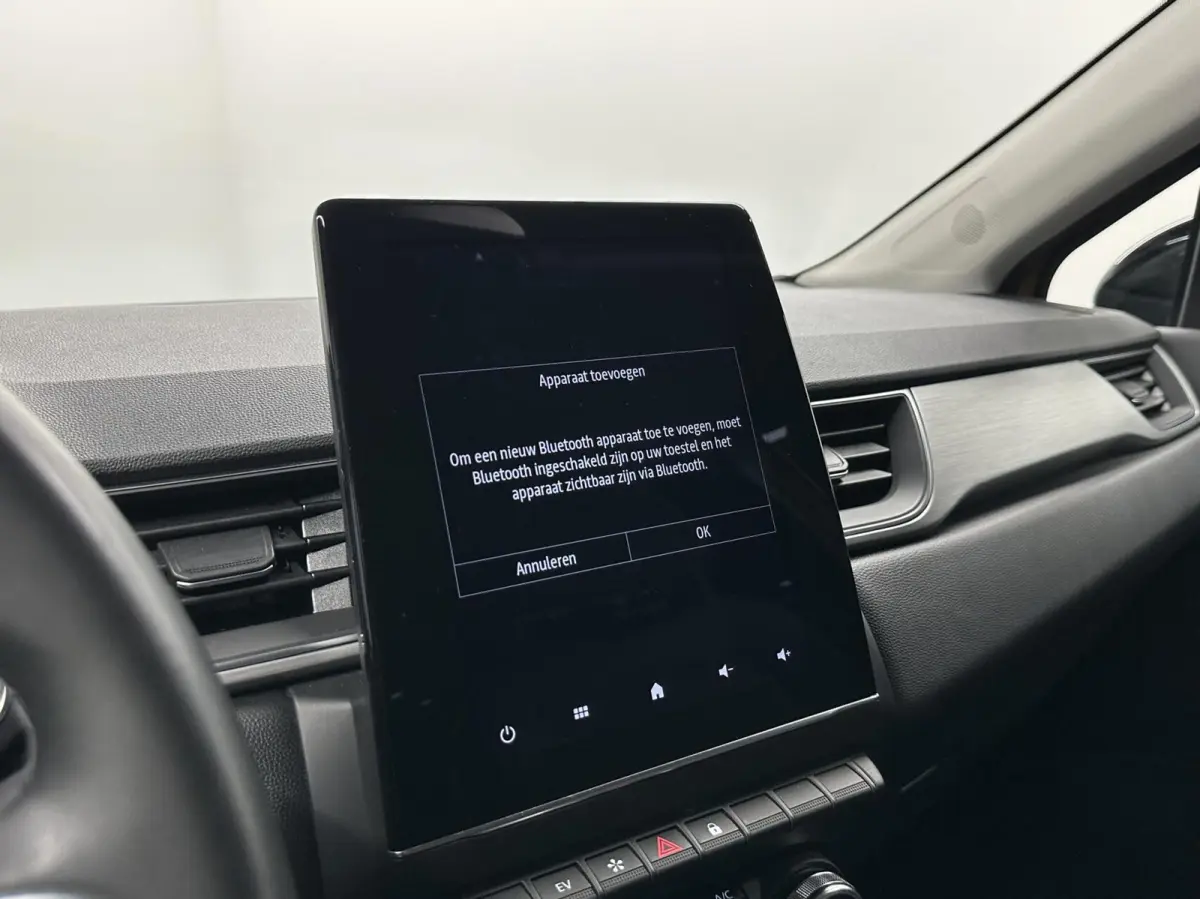 1.6 E-Tech Plug-in Hybrid 160 Intens NAVI CAMERA CARPLAY CRUISE.