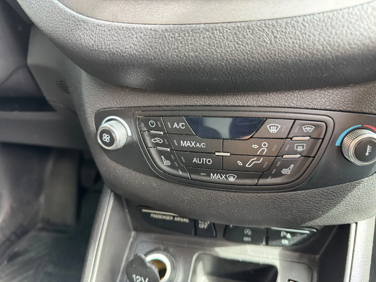 1.5 TDCI Limited Camera Airco Cruise