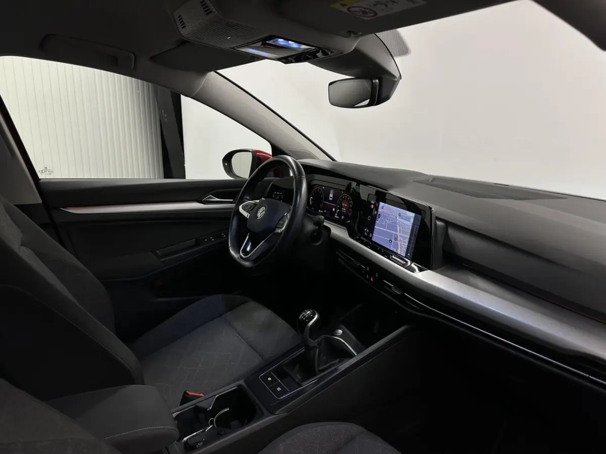 1.0 TSI Life Business TREKHAAK CARPLAY NAVI ADAPTIEF CRUISE.