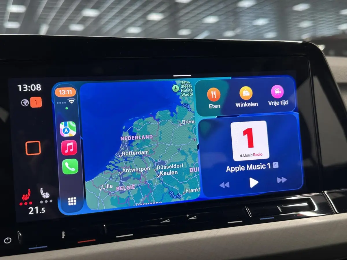 1.0 TSI Life Business TREKHAAK CARPLAY NAVI ADAPTIEF CRUISE.