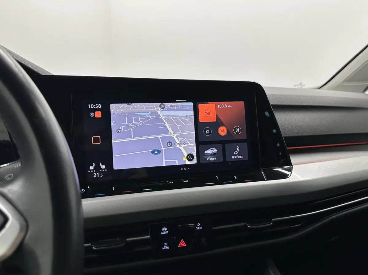 1.0 TSI Life Business TREKHAAK CARPLAY NAVI ADAPTIEF CRUISE.