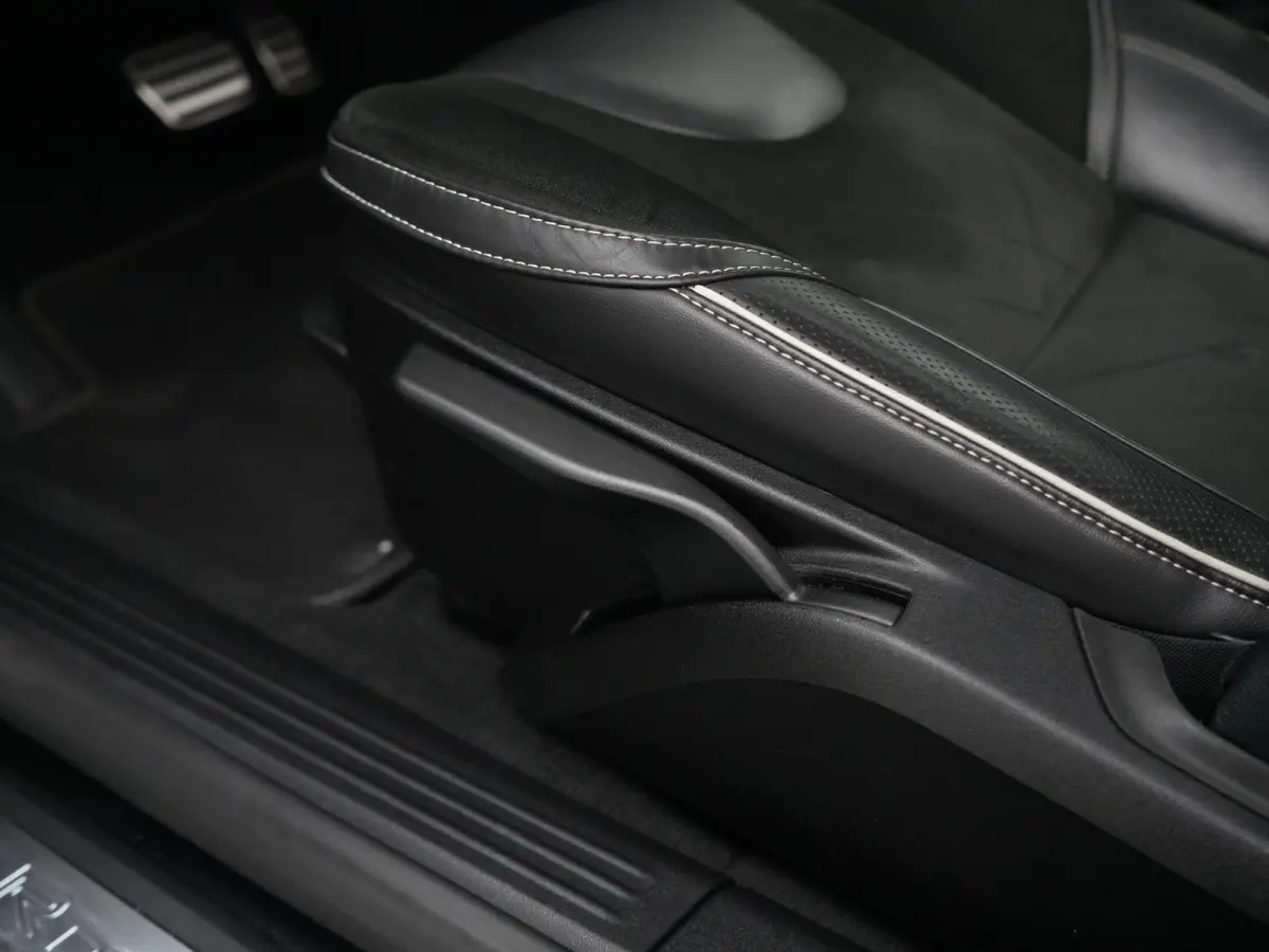 T3 Polar+ Sport | Panoramadak | Standkachel | Harman/Kardon | Volvo On Call | Camera | Nubuck-Leder | LED | R-Design