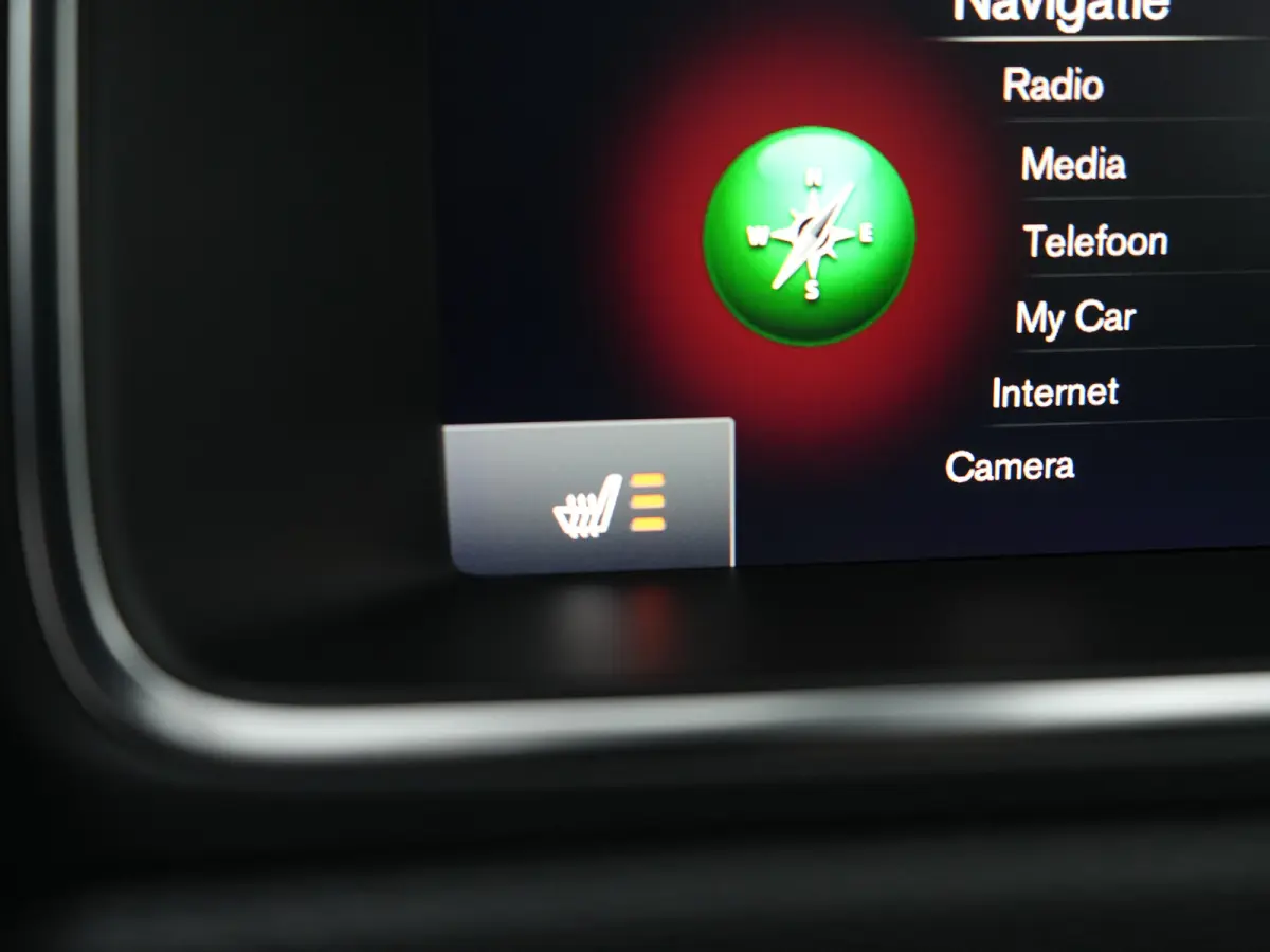 T3 Polar+ Sport | Panoramadak | Standkachel | Harman/Kardon | Volvo On Call | Camera | Nubuck-Leder | LED | R-Design