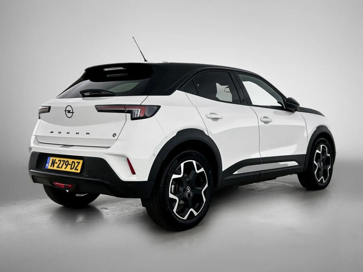 Ultimate 50-kWh 11kw bl. | 136pk | Lederen Bekleding | 32.000km! | Trekhaak | Navigatie | 89% SOH |