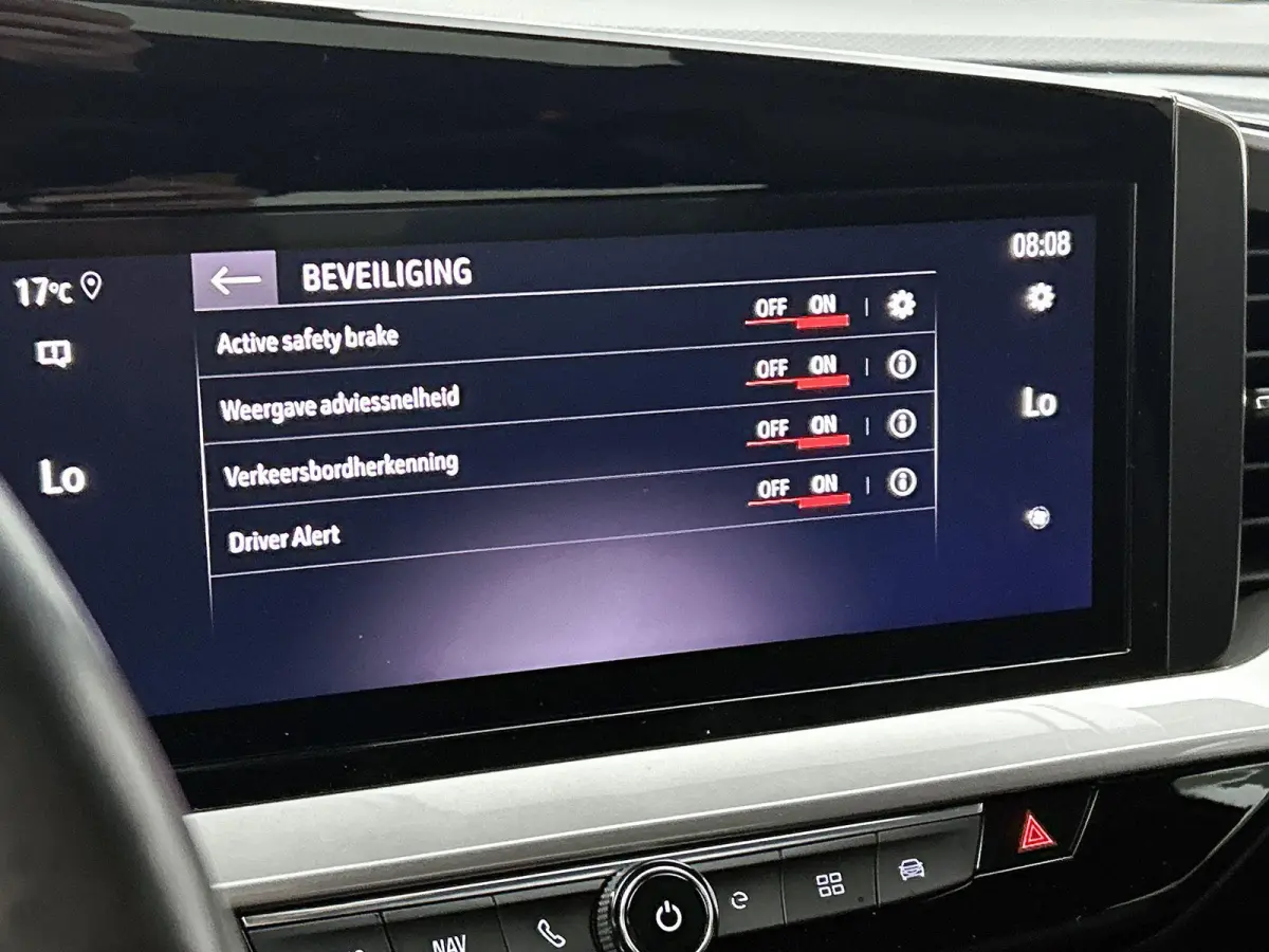 Ultimate 50-kWh 11kw bl. | 136pk | Lederen Bekleding | 32.000km! | Trekhaak | Navigatie | 89% SOH |