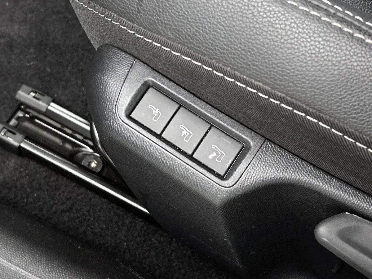 Ultimate 50-kWh 11kw bl. | 136pk | Lederen Bekleding | 32.000km! | Trekhaak | Navigatie | 89% SOH |