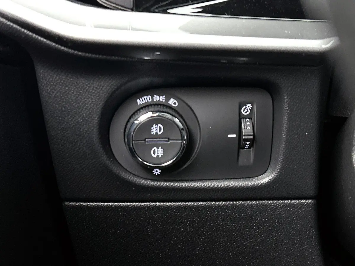 Ultimate 50-kWh 11kw bl. | 136pk | Lederen Bekleding | 32.000km! | Trekhaak | Navigatie | 89% SOH |