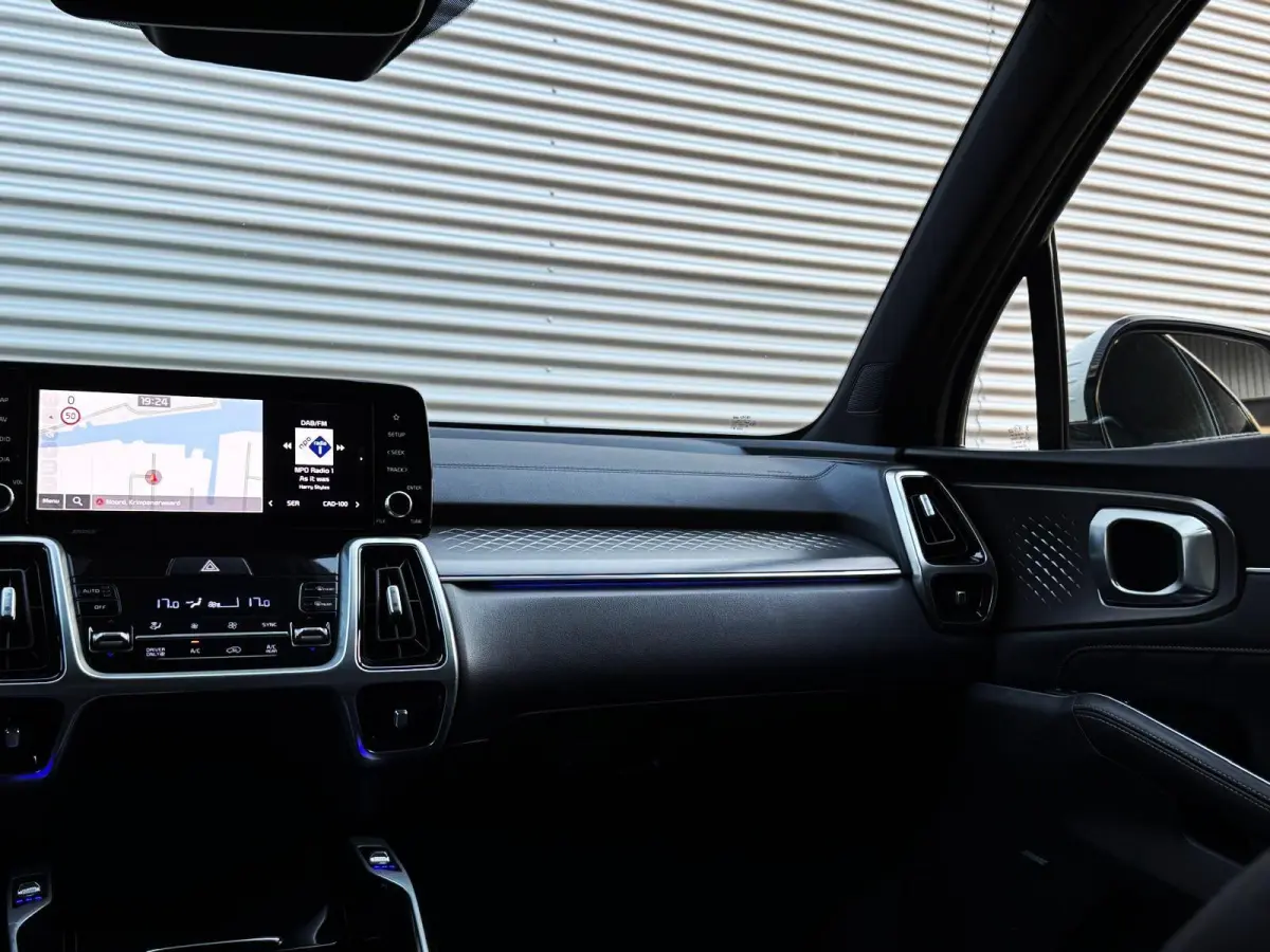 1.6 TGDI Hybrid Emotion P. Luxury 2WD 7p./360 camera/Panodak