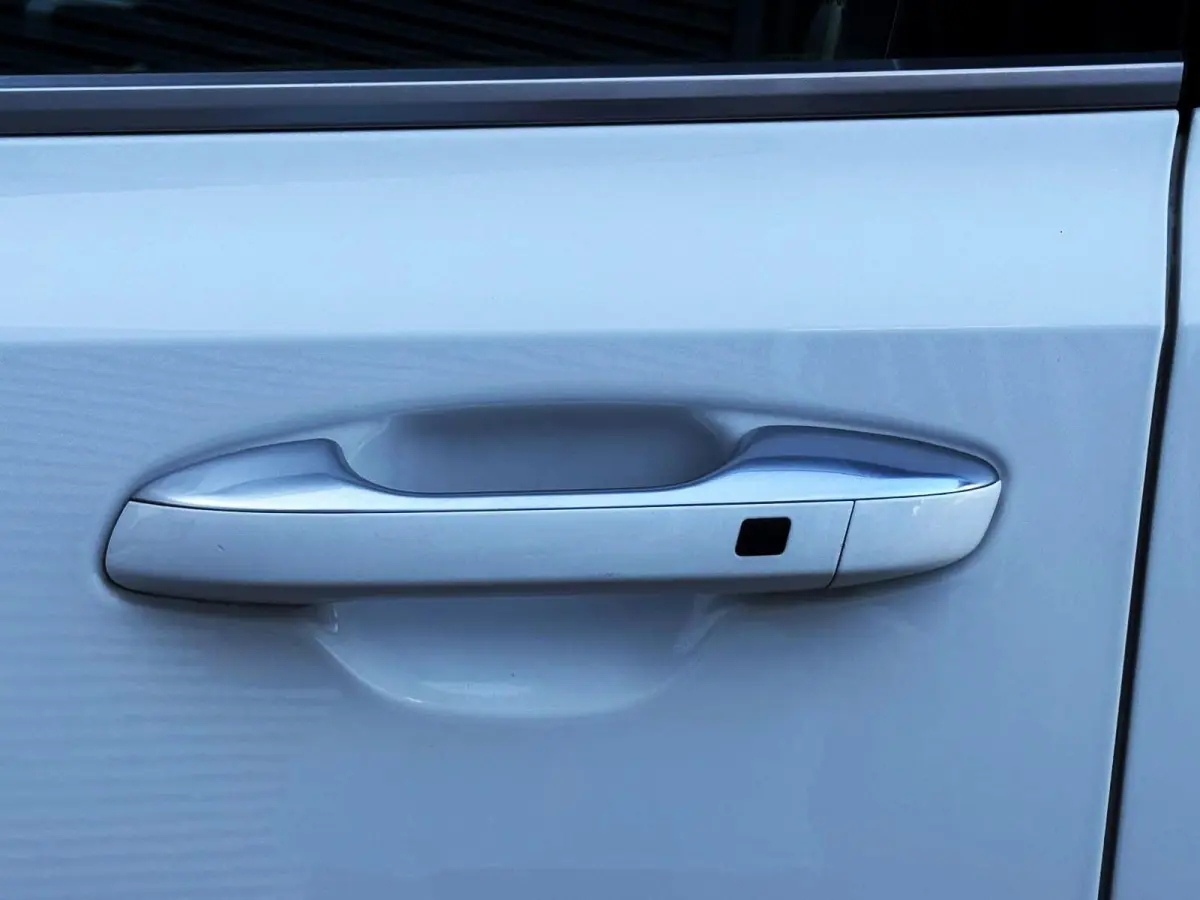 1.6 TGDI Hybrid Emotion P. Luxury 2WD 7p./360 camera/Panodak