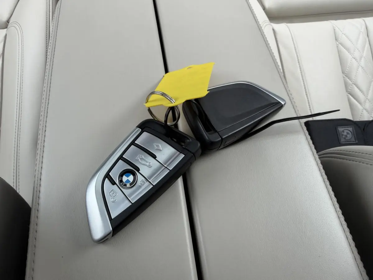 530i High Executive Edition M-Sport | Panoramadak | Harmon Kardon | Head-up | 360* Camera |
