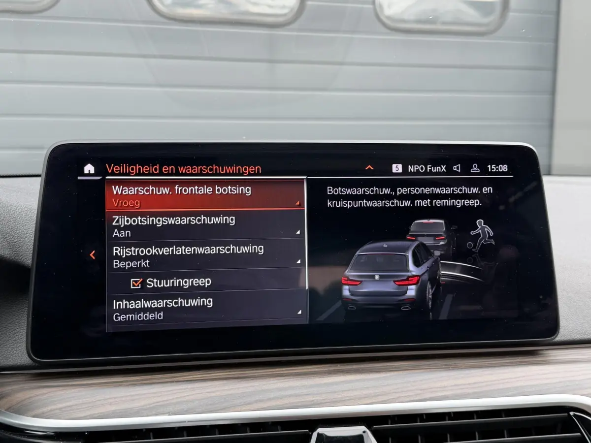 530i High Executive Edition M-Sport | Panoramadak | Harmon Kardon | Head-up | 360* Camera |