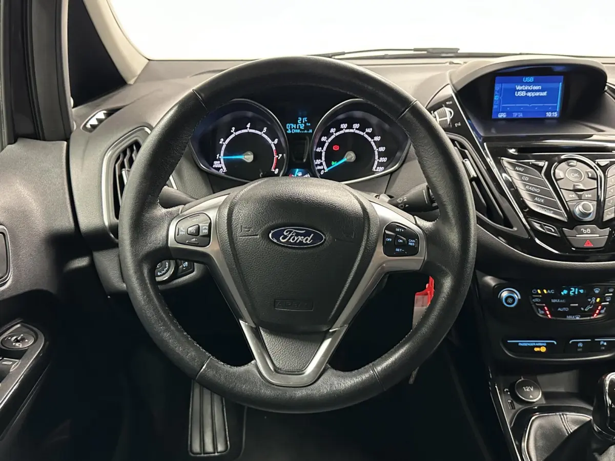 1.0 EcoBoost Titanium TREKHAAK LM ECC CRUISE 74000 KM.
