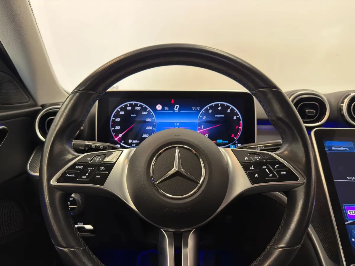 200 Luxury / BTW / Trekhaak