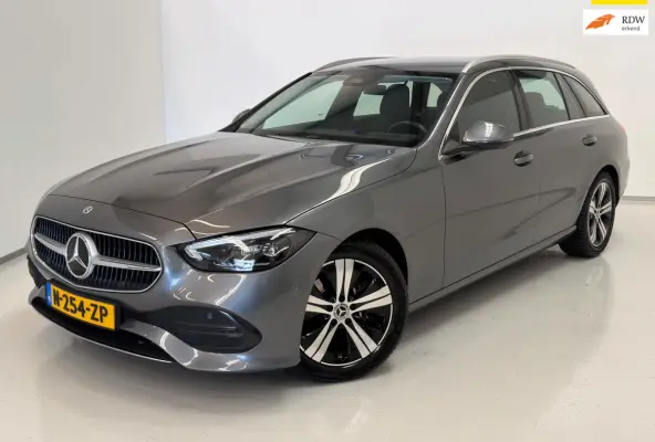 200 Luxury / BTW / Trekhaak