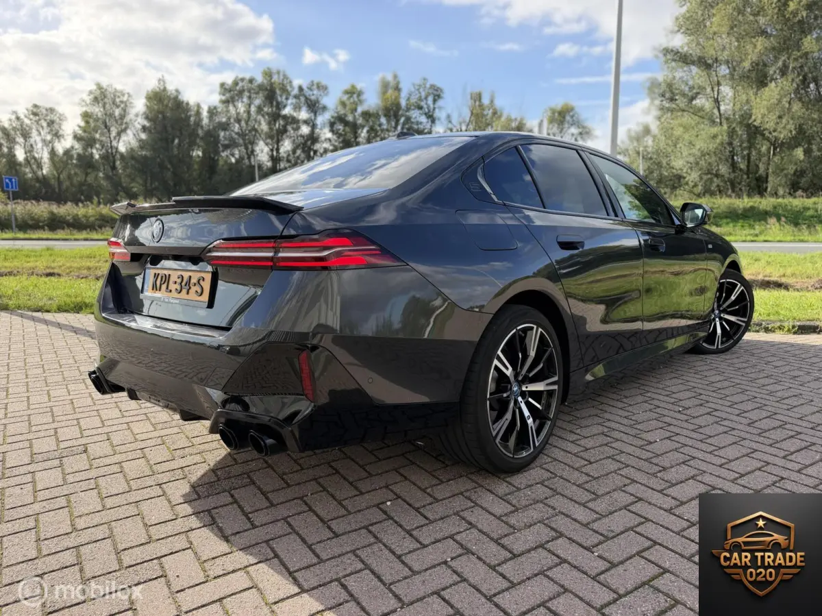 530e M-Sport PANO|SFEER|360|HUD|lEDER