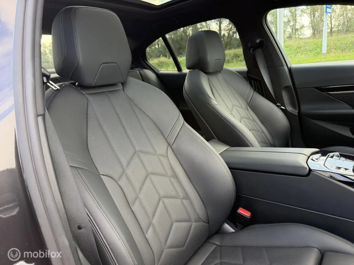 530e M-Sport PANO|SFEER|360|HUD|lEDER