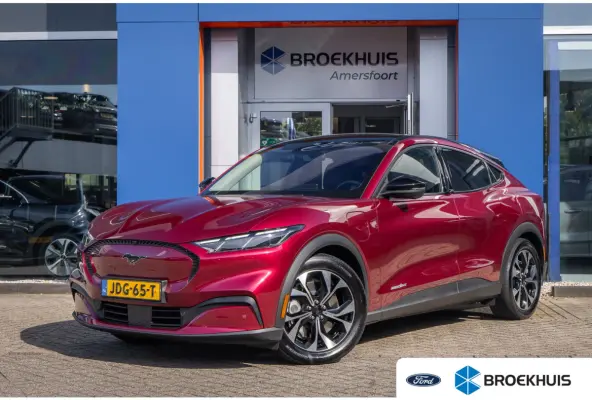 Standard RWD 73 kWh | Pano | Apple Carplay/Android Auto | Achteruitrijcamera | B&O | Cruise control adaptief | Dodehoek detectie | Elektrisch verstelb. bestuurdersstoel met geheugen | Achter