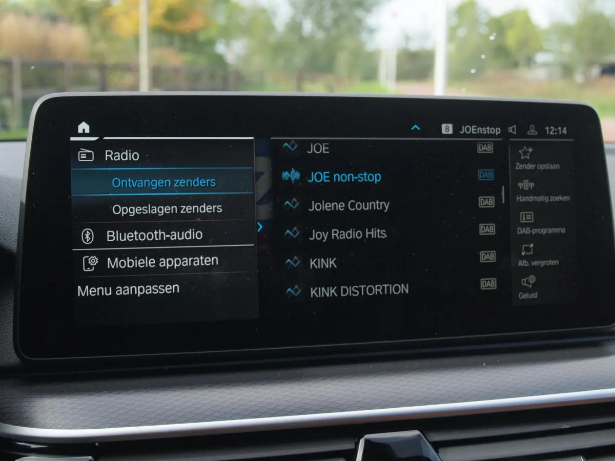 530e Business Edition Plus | M-Pakket | Head-Up Display | LED-Laser | Camera | Sfeerverlichting | ACC | NL-Auto |