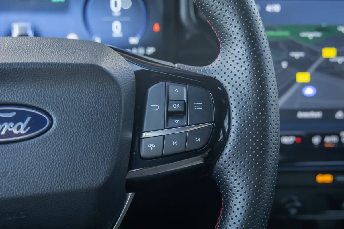1.0 EcoBoost ST-Line | Apple Carplay/Android Auto | Cruise control | Keyless | Stoel- Stuurverwarming | Apple Carplay/Android Auto|telefoonintegratie premium | Cruise control | Hemelbekledin
