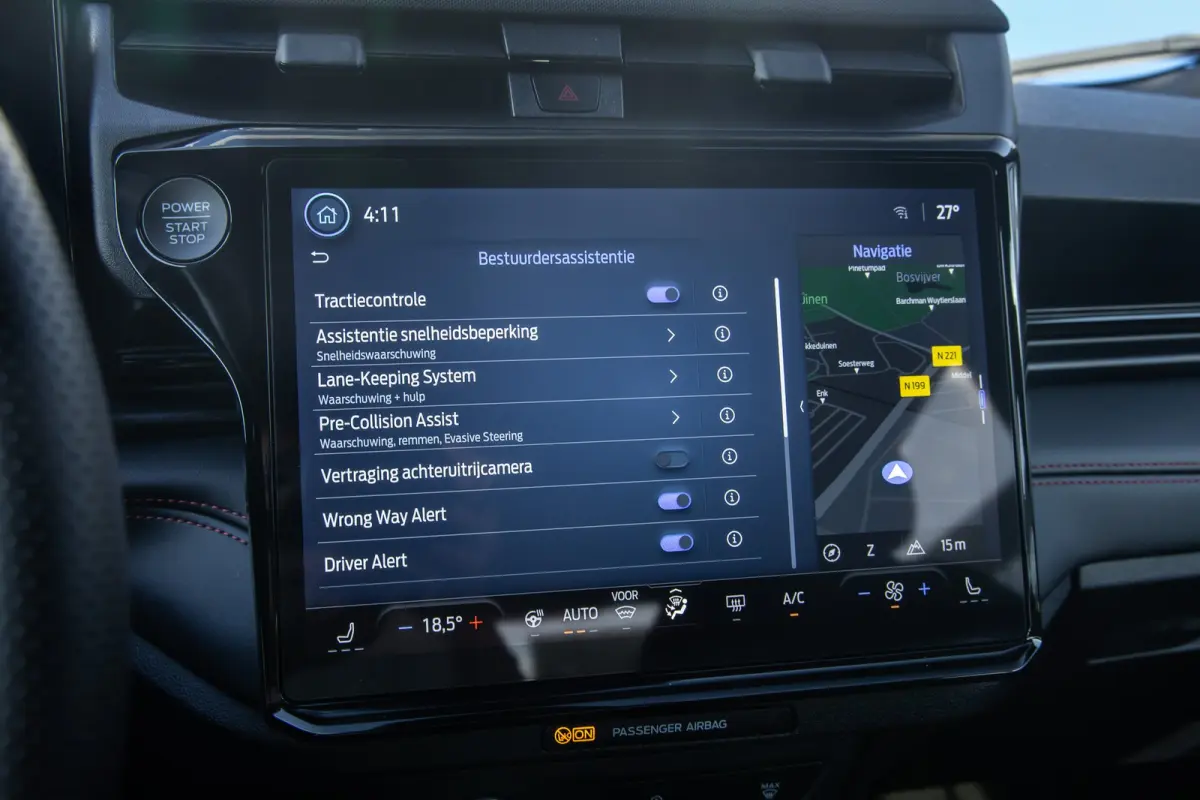 1.0 EcoBoost ST-Line | Apple Carplay/Android Auto | Cruise control | Keyless | Stoel- Stuurverwarming | Apple Carplay/Android Auto|telefoonintegratie premium | Cruise control | Hemelbekledin