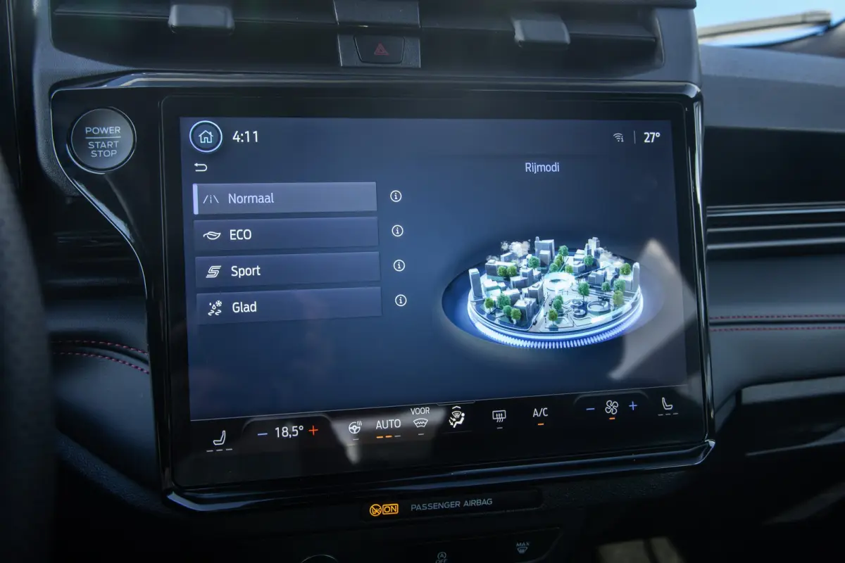 1.0 EcoBoost ST-Line | Apple Carplay/Android Auto | Cruise control | Keyless | Stoel- Stuurverwarming | Apple Carplay/Android Auto|telefoonintegratie premium | Cruise control | Hemelbekledin