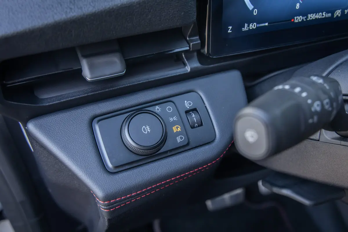 1.0 EcoBoost ST-Line | Apple Carplay/Android Auto | Cruise control | Keyless | Stoel- Stuurverwarming | Apple Carplay/Android Auto|telefoonintegratie premium | Cruise control | Hemelbekledin