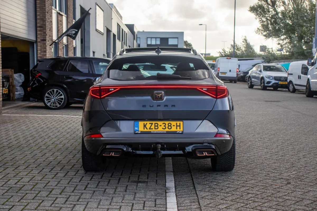 1.4 e-Hybrid VZ Performance VOL!, Pano, Leer