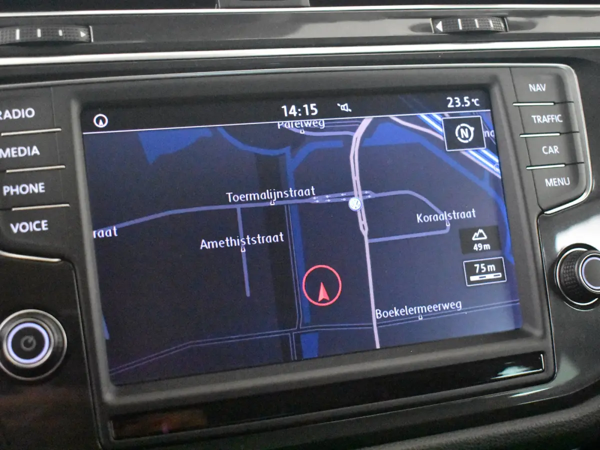 1.4 TSI Comfortline l Cruise Control l Metallic lak l Navigatie l Apple Car Play/Android l Multifunct. Stuurwiel l Climate Control l