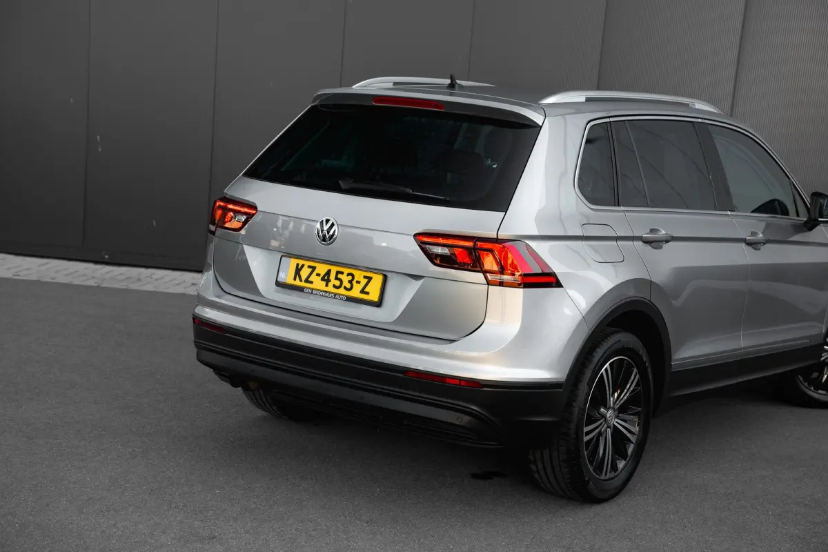 1.4 TSI Comfortline l Cruise Control l Metallic lak l Navigatie l Apple Car Play/Android l Multifunct. Stuurwiel l Climate Control l
