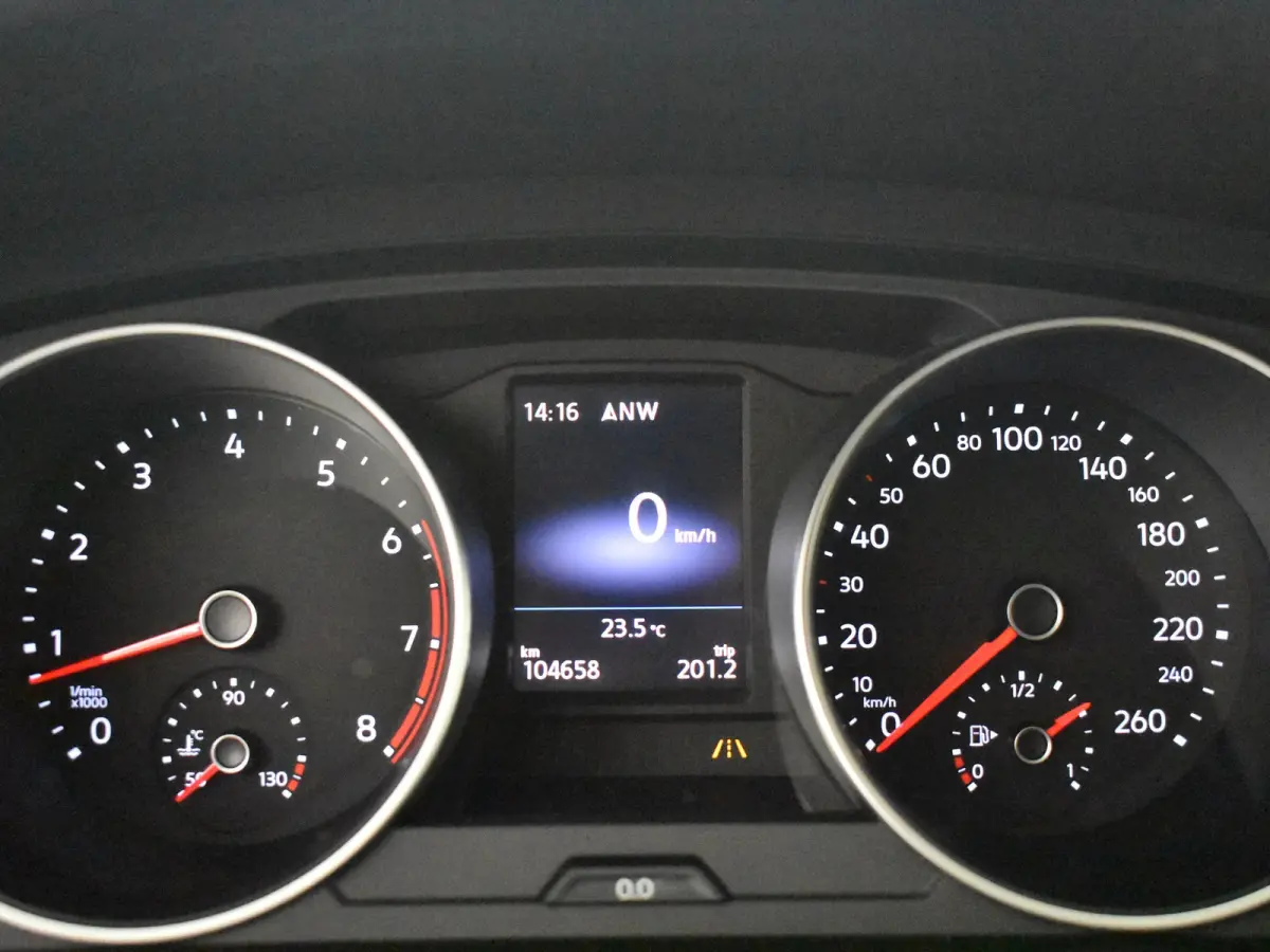 1.4 TSI Comfortline l Cruise Control l Metallic lak l Navigatie l Apple Car Play/Android l Multifunct. Stuurwiel l Climate Control l