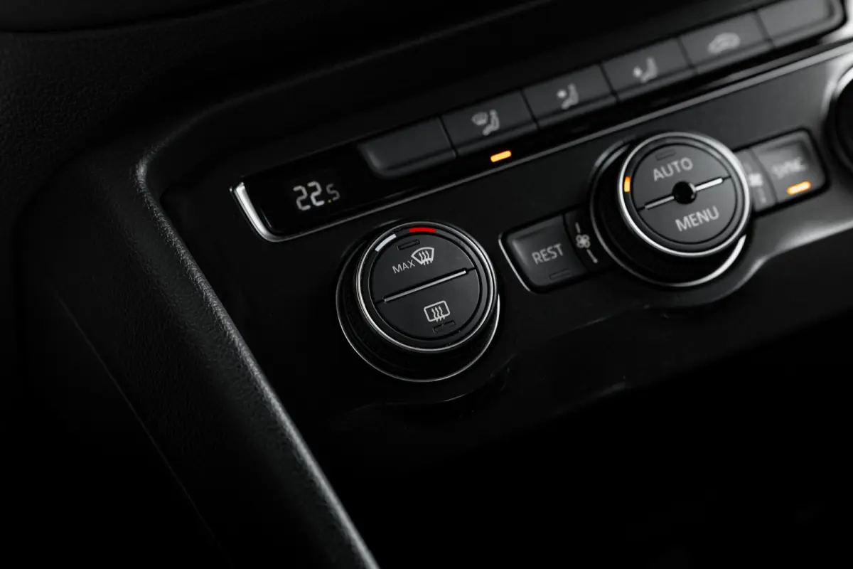 1.4 TSI Comfortline l Cruise Control l Metallic lak l Navigatie l Apple Car Play/Android l Multifunct. Stuurwiel l Climate Control l