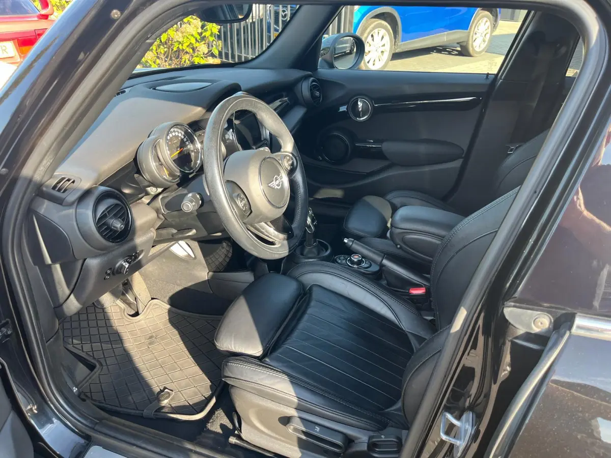 1.5 Cooper | Leder | Panoramadak | Navi