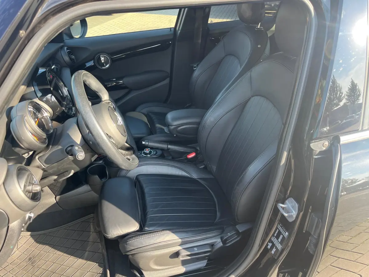 1.5 Cooper | Leder | Panoramadak | Navi