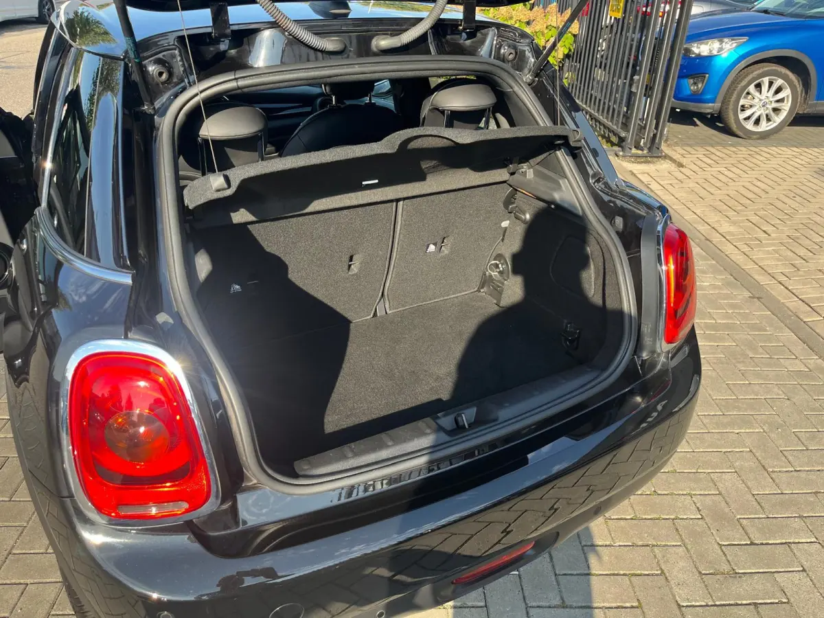 1.5 Cooper | Leder | Panoramadak | Navi