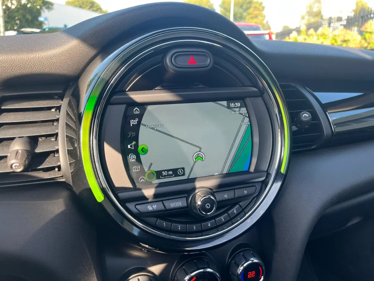 1.5 Cooper | Leder | Panoramadak | Navi
