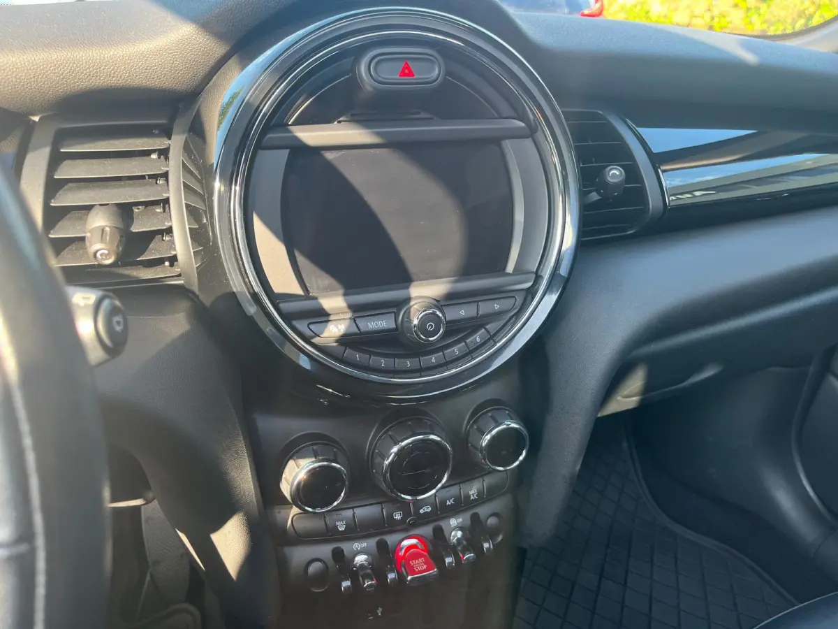1.5 Cooper | Leder | Panoramadak | Navi