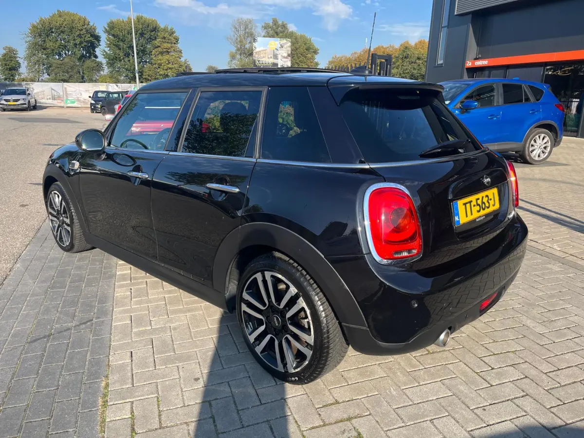 1.5 Cooper | Leder | Panoramadak | Navi