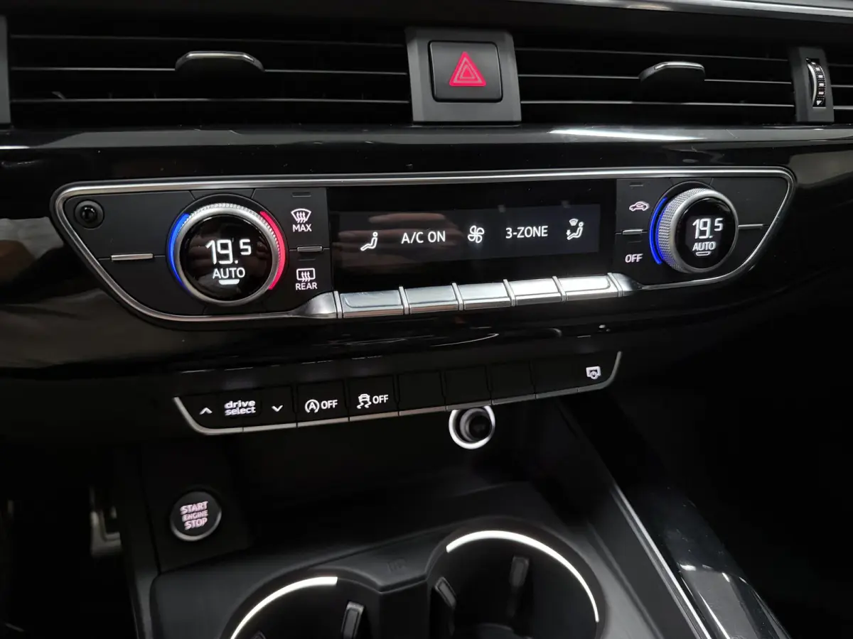 1.4 TFSI Sport S line edition 2X S-LINE NAVI/ECC/PDC/CRUISE/LED///