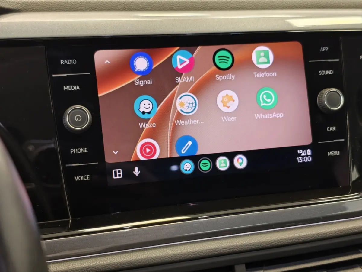 1.0 TSI Highline DSG Allseason Clima Carplay Cruise adaptief