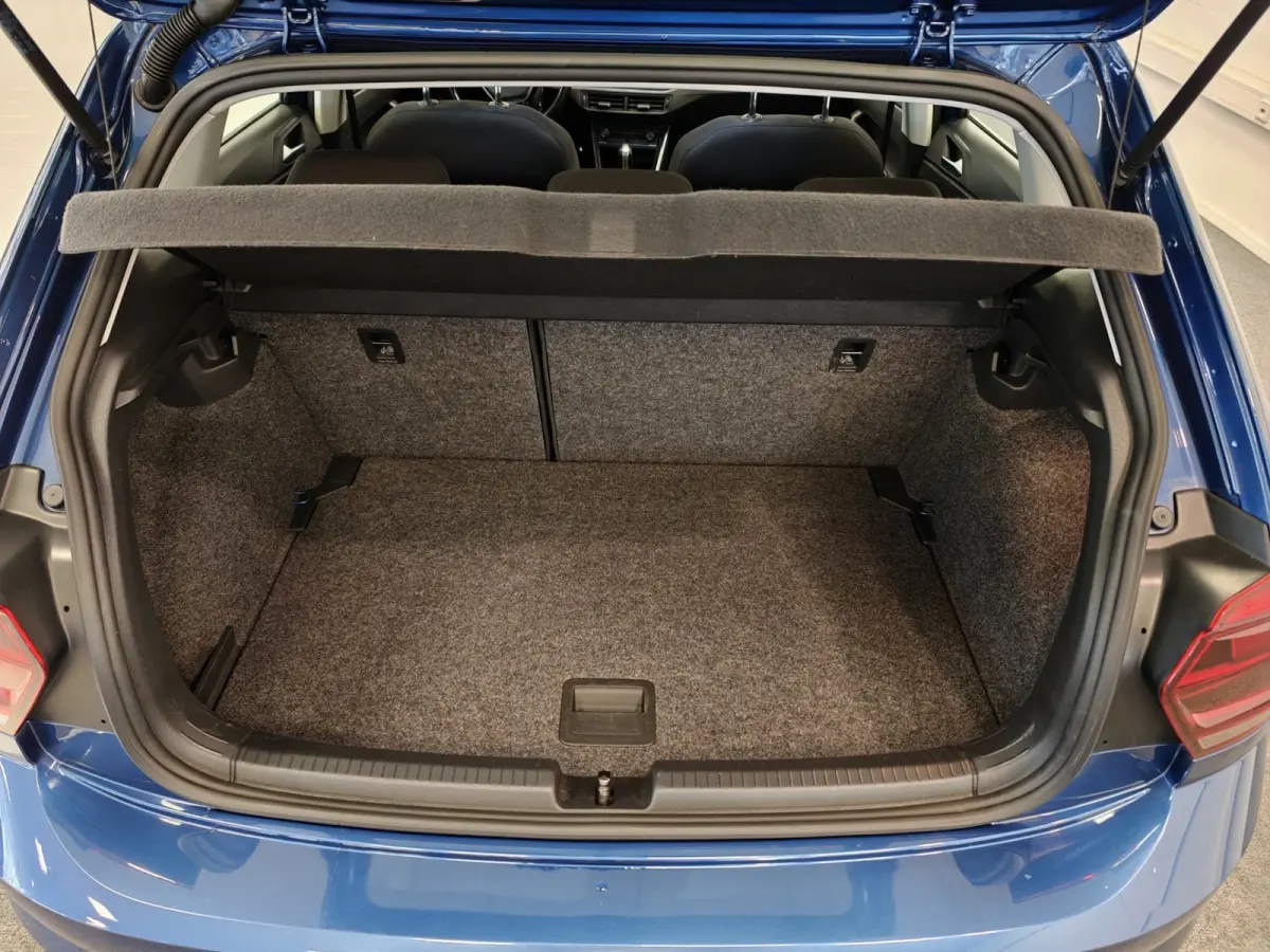 1.0 TSI Highline DSG Allseason Clima Carplay Cruise adaptief