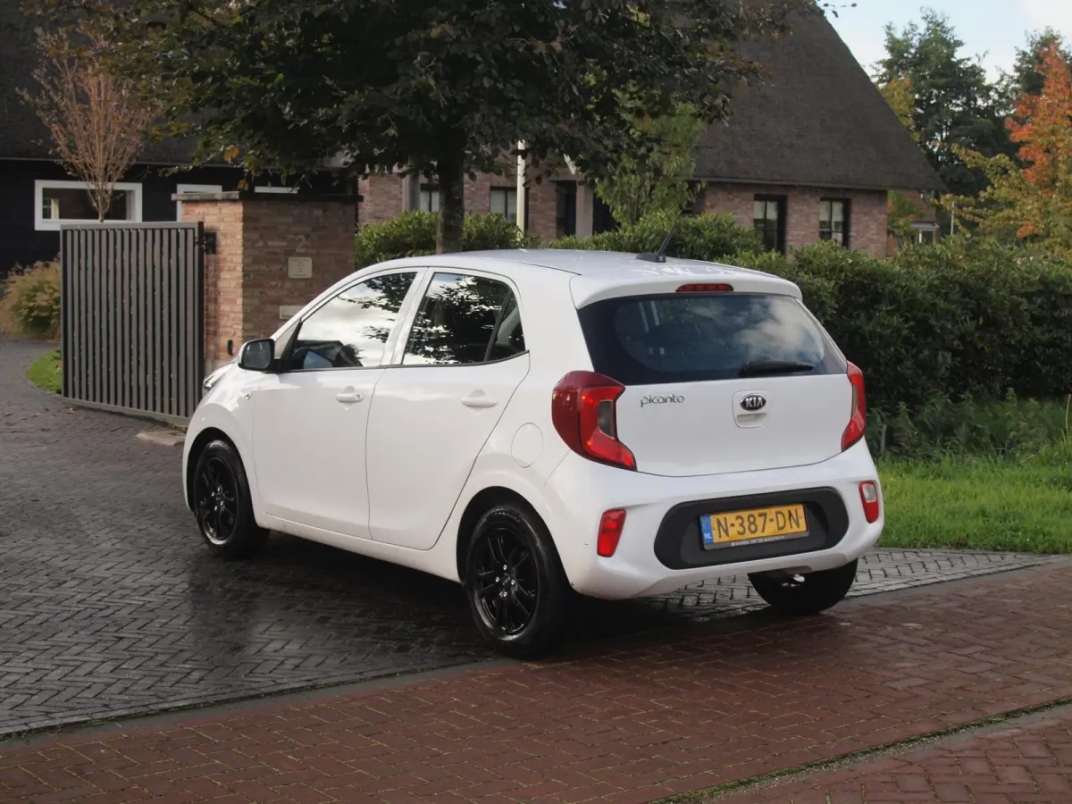1.0 DPi ComfortLine 5p | 5 Persoons | Airco | Cruise Control | Zwarte Velgen | NL-Auto |
