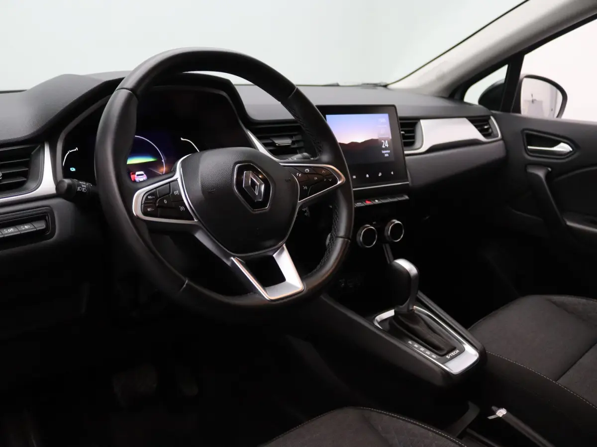145pk E-Tech Hybrid Zen Apple Carplay/Android Auto | Climate